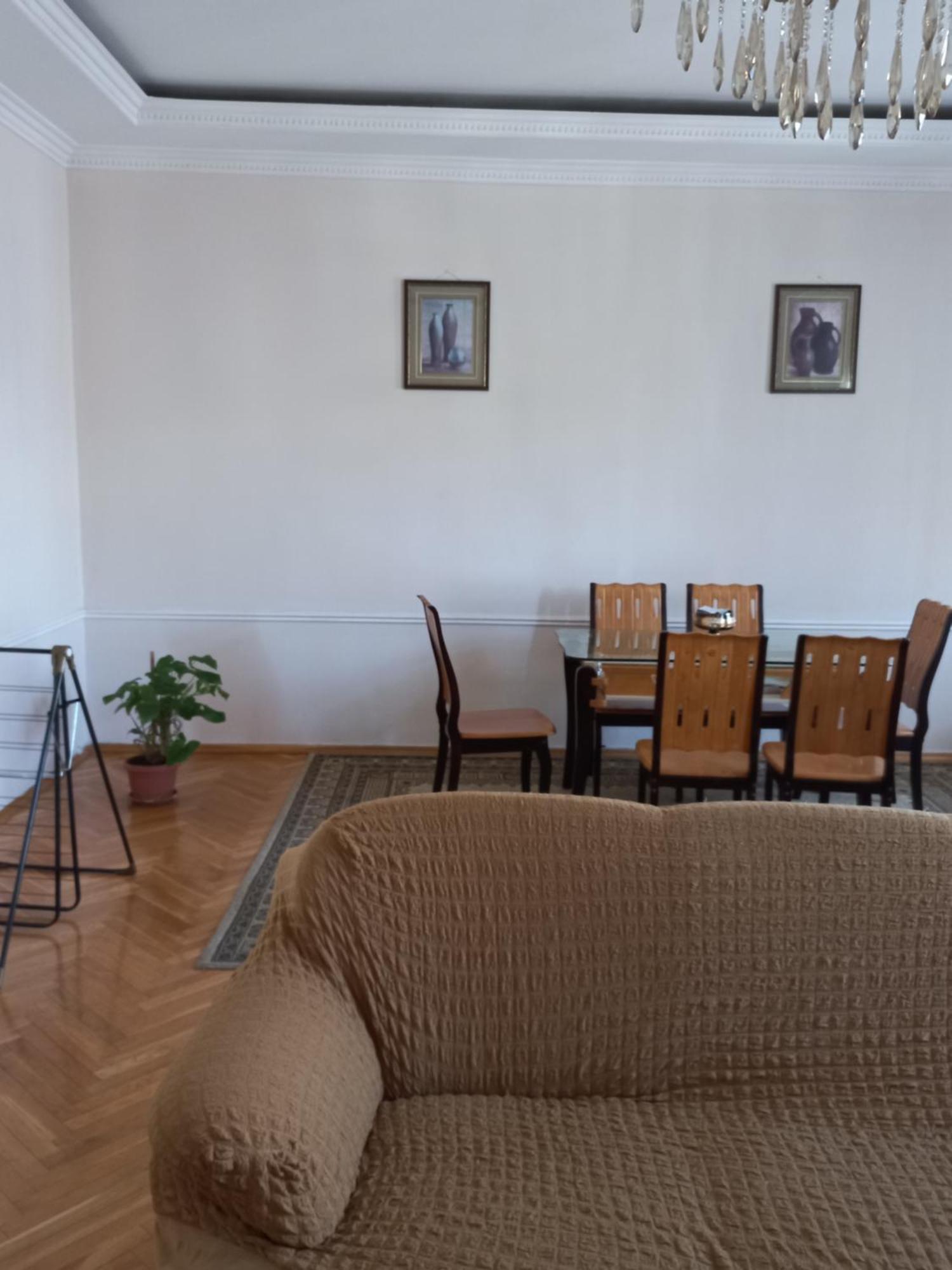 Neftiannikov Avenue Apartment Baku Ngoại thất bức ảnh