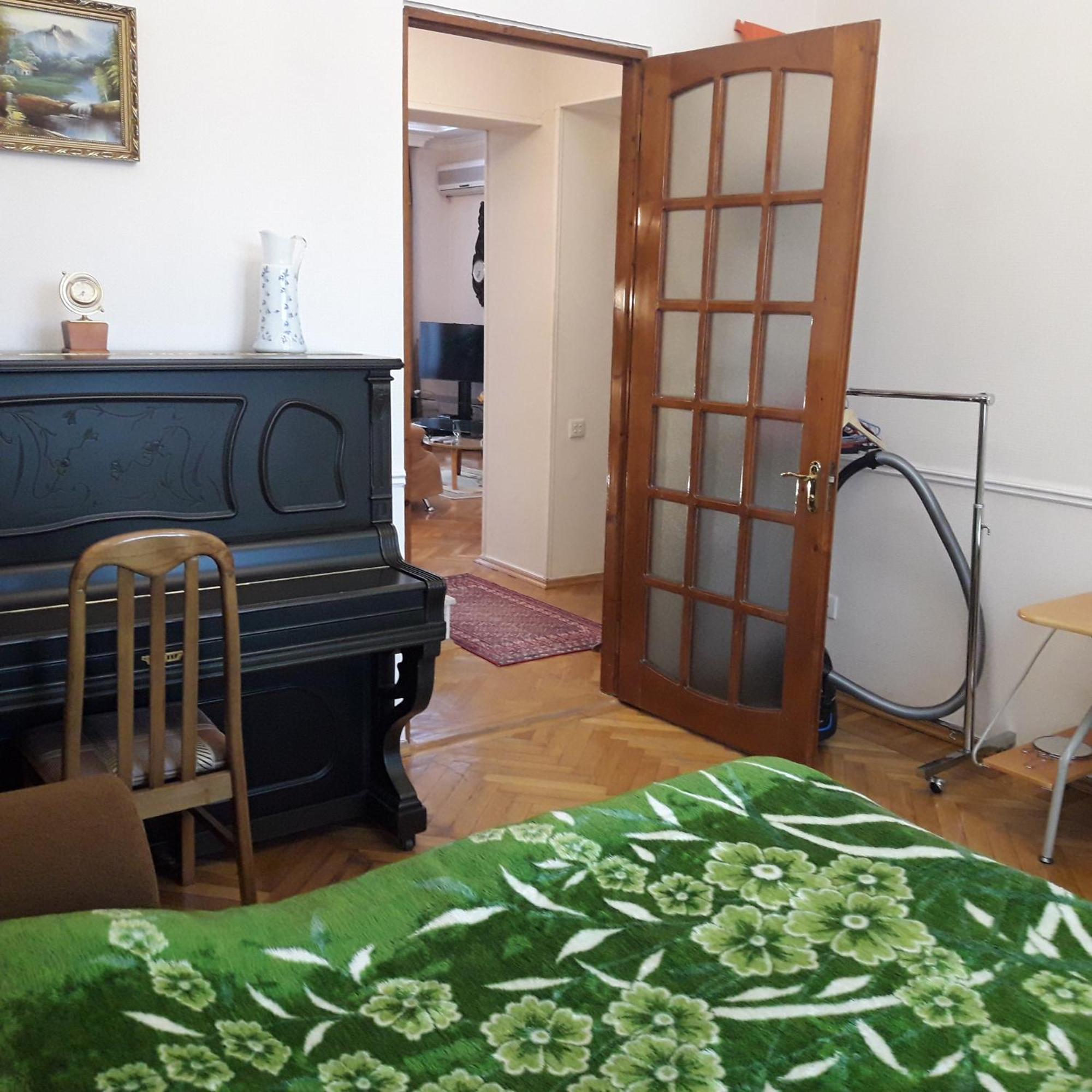 Neftiannikov Avenue Apartment Baku Ngoại thất bức ảnh